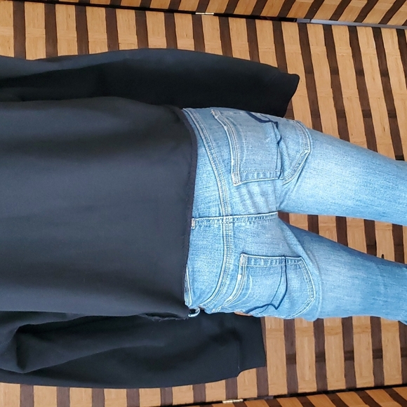 Nwt! Kendall and Kylie hoodie - Picture 4 of 12